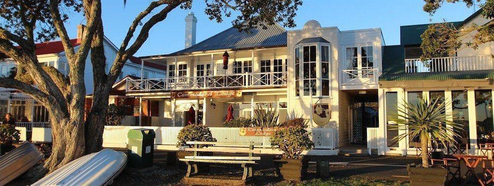 Commodores Lodge Russell Eksteriør billede